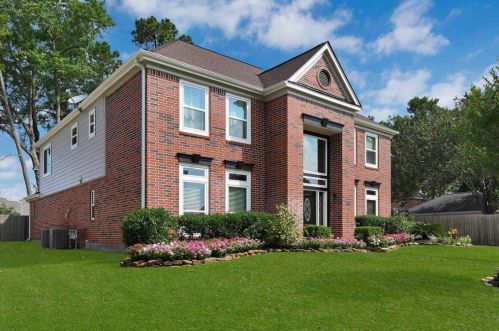 3719 Clover Valley Dr, Humble, TX 77345-3061