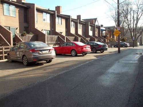 702 Copeland St, Pittsburgh PA  15232-2224 exterior