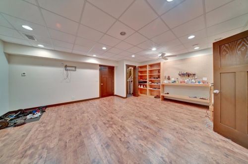 7611 Oakridge Ct, Bull Valley IL 60012-1600 exterior