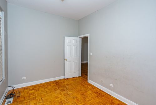 5527 Carpenter St, Chicago IL 60643-4628 exterior