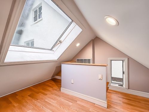 74 Forest Glen Rd, Springfield MA  01106-1115 exterior