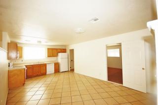 3013 46th Dr, Phoenix AZ  85031-3724 exterior