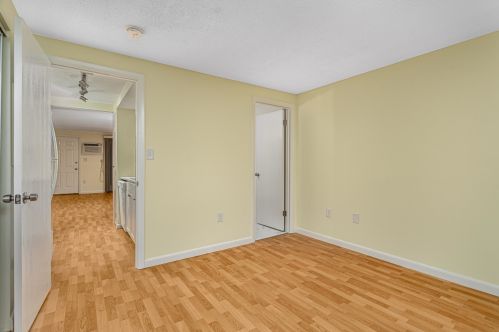 601 Cocheco Ct, Dover NH 03820-4813 exterior