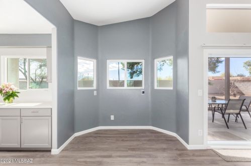 1841 Arroyo Vista Dr, Tucson AZ 85718-5429 exterior