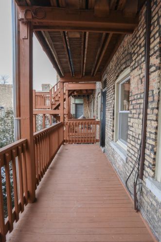 1220 Leland Ave, Chicago IL 60640-4934 exterior