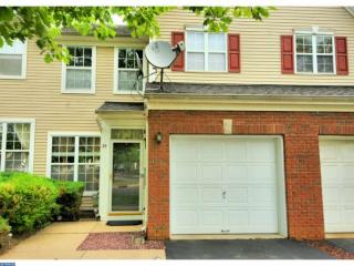 39 Chatham Ct, Trenton, NJ 08691-4007