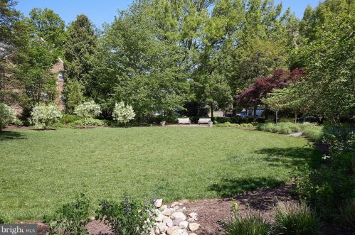 4600 Connecticut Ave, Washington DC  20008-5739 exterior