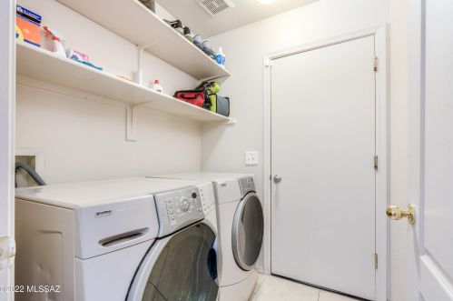 6476 David Dr, Tucson AZ 85730-1813 exterior