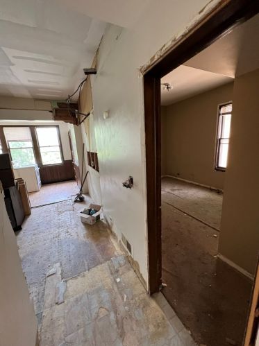 4918 Spaulding Ave, Chicago IL 60624-3330 exterior