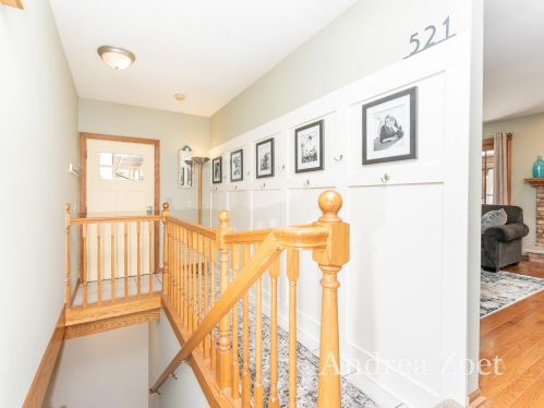 521 Edward St, Middlevle MI 49333-9775 exterior