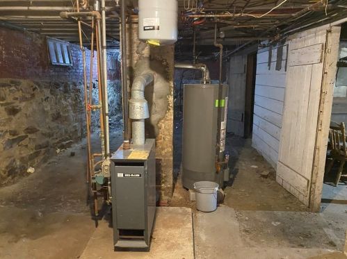 76 Townsend St, Worcester MA  01609-1952 exterior