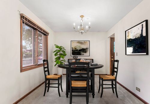 242 Princeton Ave, Itasca IL 60143-2170 exterior