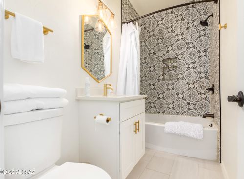 2109 Grant Rd, Tucson AZ  85719-3412 exterior