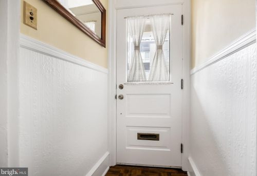 323 Leverington Ave, Philadelphia PA  19128-4737 exterior