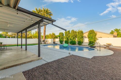 6501 20th Ave, Phoenix AZ  85015-1504 exterior