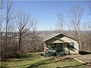 2331 Ridge Crest Dr, Chattanooga, TN 37406-1431