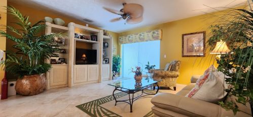 2183 Wild Mdw Cir, Fort Pierce FL 34952-8143 exterior