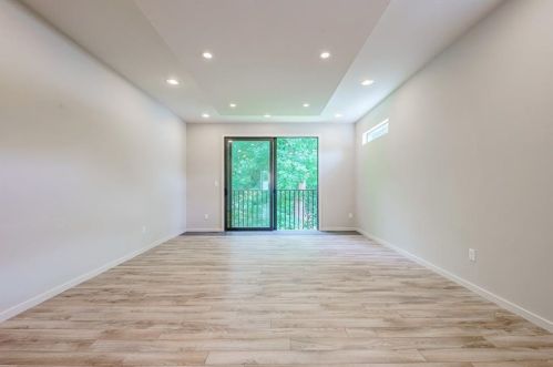 948 Bruce Cir, Atlanta GA 30316-3104 exterior