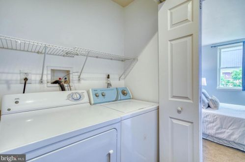 1340 18 St, Philadelphia PA 19146-4743 exterior