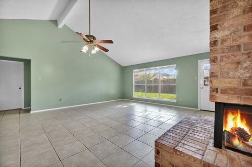 7322 Echo Pne Dr, Humble TX 77346-3192 exterior