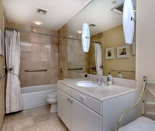 300 Boylston St, Boston MA  exterior