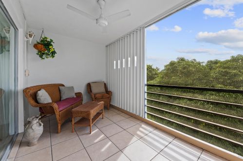 330 26th Ave, Boynton Beach FL 33435-2023 exterior