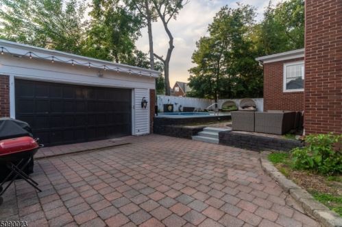 312 36th St, Paterson NJ 07504-1716 exterior