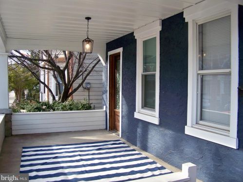 19 4th St, Pottstown PA  19464-5215 exterior