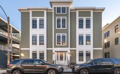 615 6th St, Boston MA  02127-3129 exterior