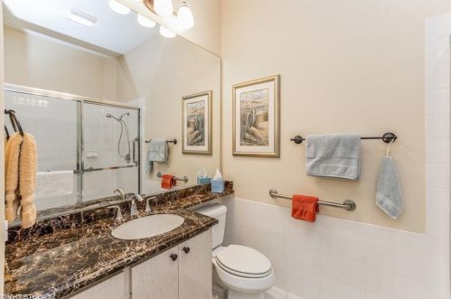 3213 Benicia Ct, Naples FL 34109-1347 exterior