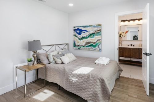 2437 Acton St, Berkeley CA 94702-1914 exterior