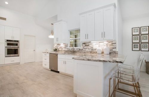 114 Edgemere Way, Naples, FL 34105-7107