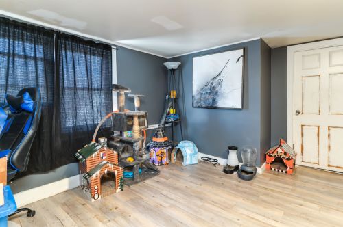 35 Village Rd, Concord NH  03304-4435 exterior