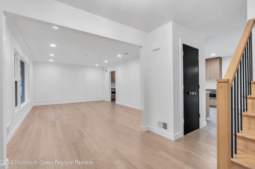 722 Green Valley Rd, Jackson Twp NJ  08527-2942 exterior