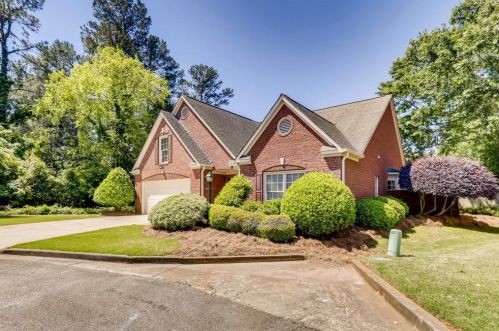 3967 Kendall Cv, Atlanta, GA 30340-4633