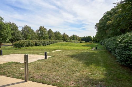 6227 Ellis Ave, Chicago IL 60653-3615 exterior