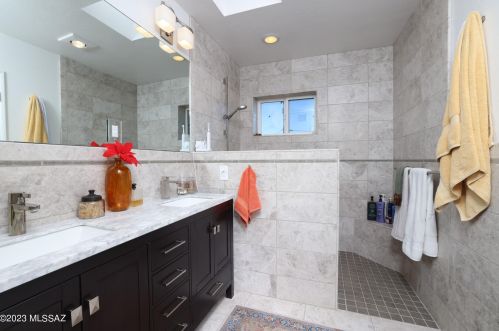 1202 Chula Vista Rd, Tucson AZ  85704-3008 exterior