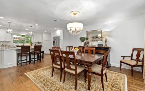 48 Cedar Rdg Ln, Huntington Station NY 11746-7941 exterior