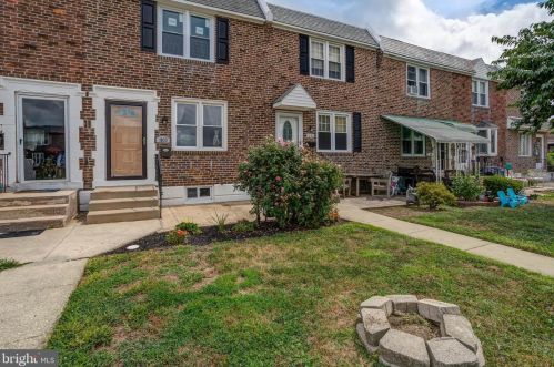 1033 Tremont Dr, Manor, PA 19036-1520