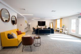 20 Whittemore Ave, Cambridge MA  02140-1621 exterior