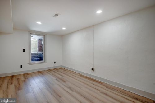 1025 51st St, Philadelphia PA  19143-4213 exterior