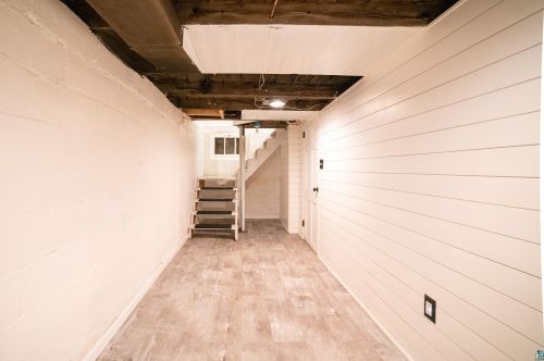 2846 Hutchinson Rd, Duluth MN 55811-2876 exterior