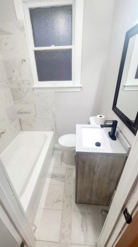 2 137 Pl, Chicago IL 60827-2909 exterior