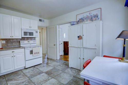 117 Marquette St, Madison WI 53704-5111 exterior