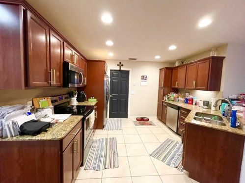 14442 Azucena Ct, Fort Pierce FL 34951-4327 exterior