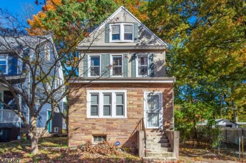 51 Pleasant Way, Montclair, NJ 07042-4314