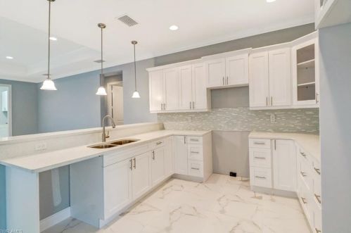 4261 12 St, Naples FL 34120-6418 exterior