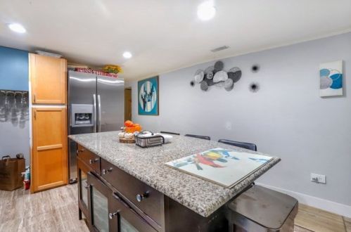 4931 Wolcott Ave, Chicago IL  60609-4850 exterior