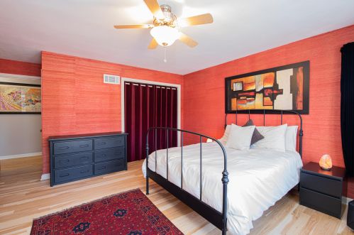 9705 Ctr St, Milwaukee WI 53222-4526 exterior