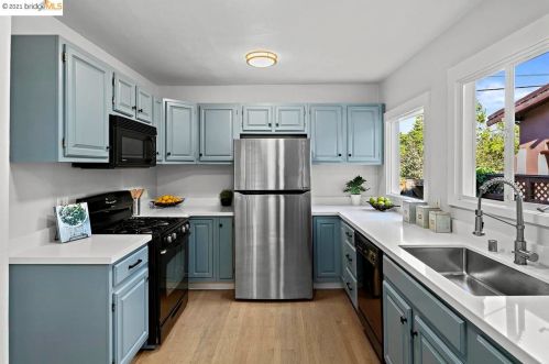 1728 Acton St, Berkeley CA 94702-1913 exterior